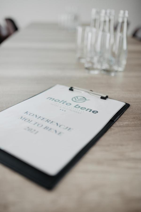 Molto Bene Hotel & Restaurant Skorcz Экстерьер фото